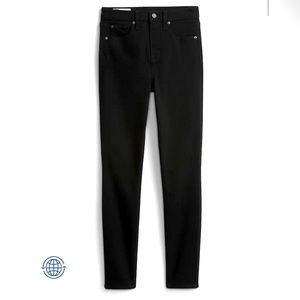 Gap 28L True Skinny Black Jeans